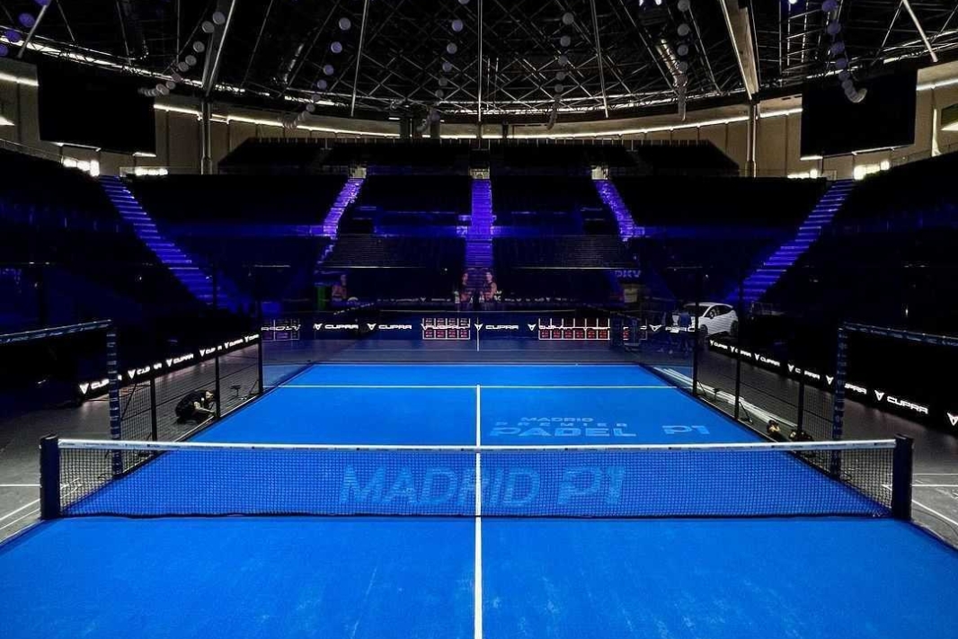 L’action commence à Madrid avec le premier P1 de la saison