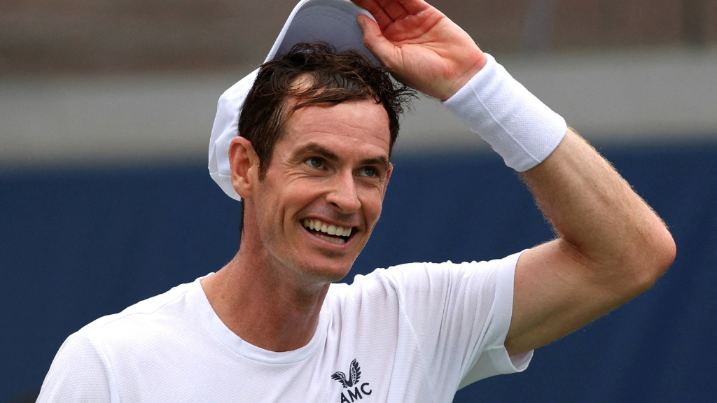 Andy Murray, star mondiale du tennis, prêt pour une compétition de padel par équipe : HexagonCup