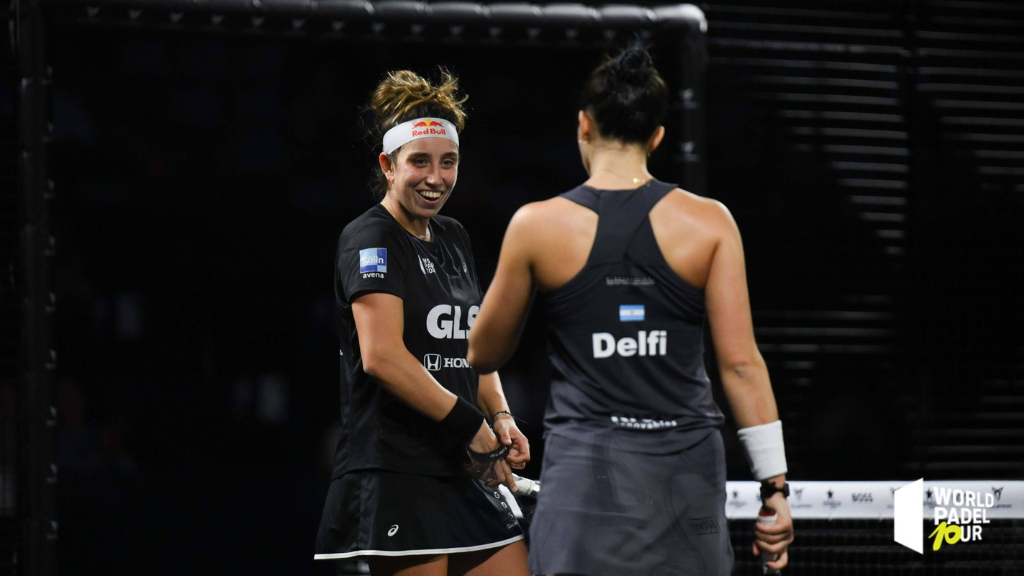 Imbattable : Remporte le titre de la finale du Master